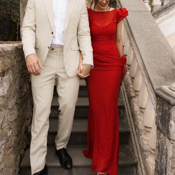 De La Vali FLORENTINE CHIFFON MAXI DRESS IN SCARLET - Picture 5 of 7